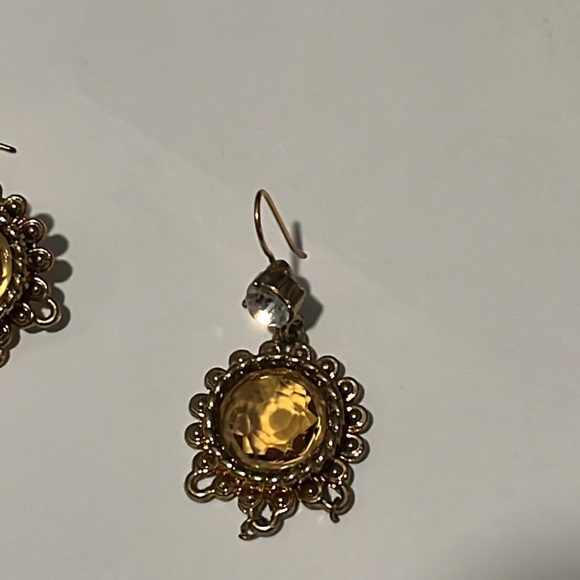 Vintage Monet earrings great condition - Picture 3 of 6